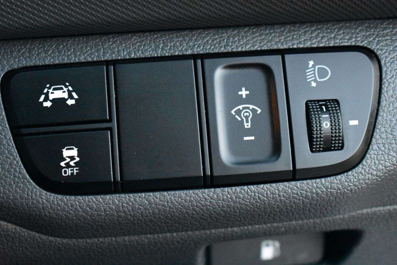 2017 HYUNDAI IONIQ 2017 HYUNDAI IONIQ