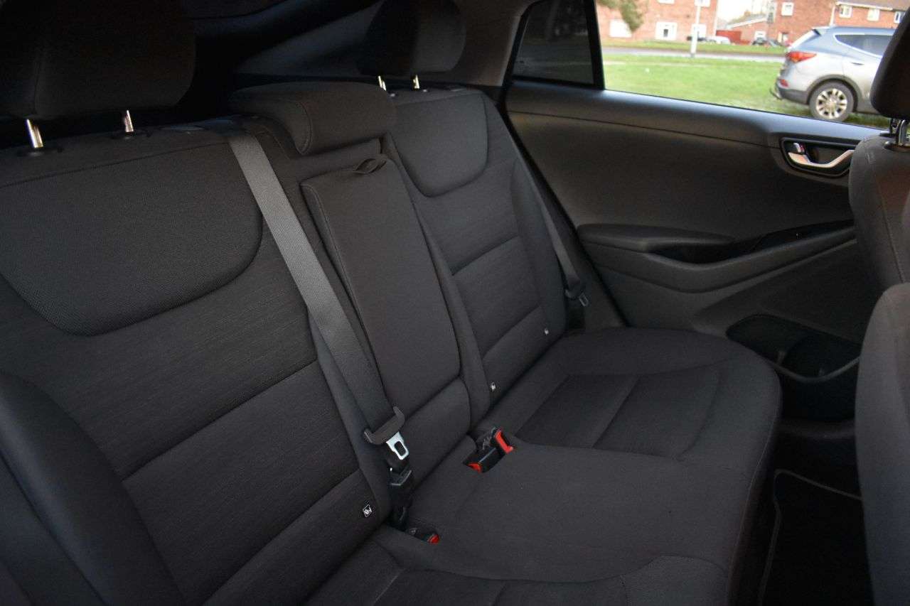 2017 HYUNDAI IONIQ 2017 HYUNDAI IONIQ