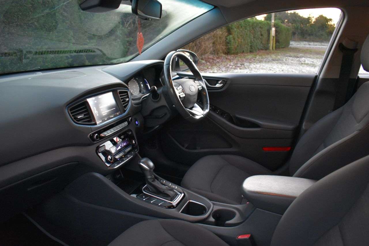 2017 HYUNDAI IONIQ 2017 HYUNDAI IONIQ