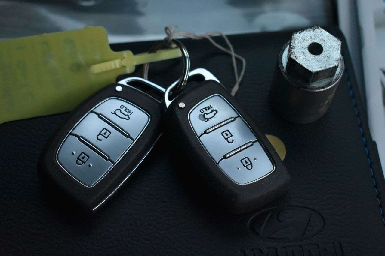 2017 HYUNDAI IONIQ 2017 HYUNDAI IONIQ