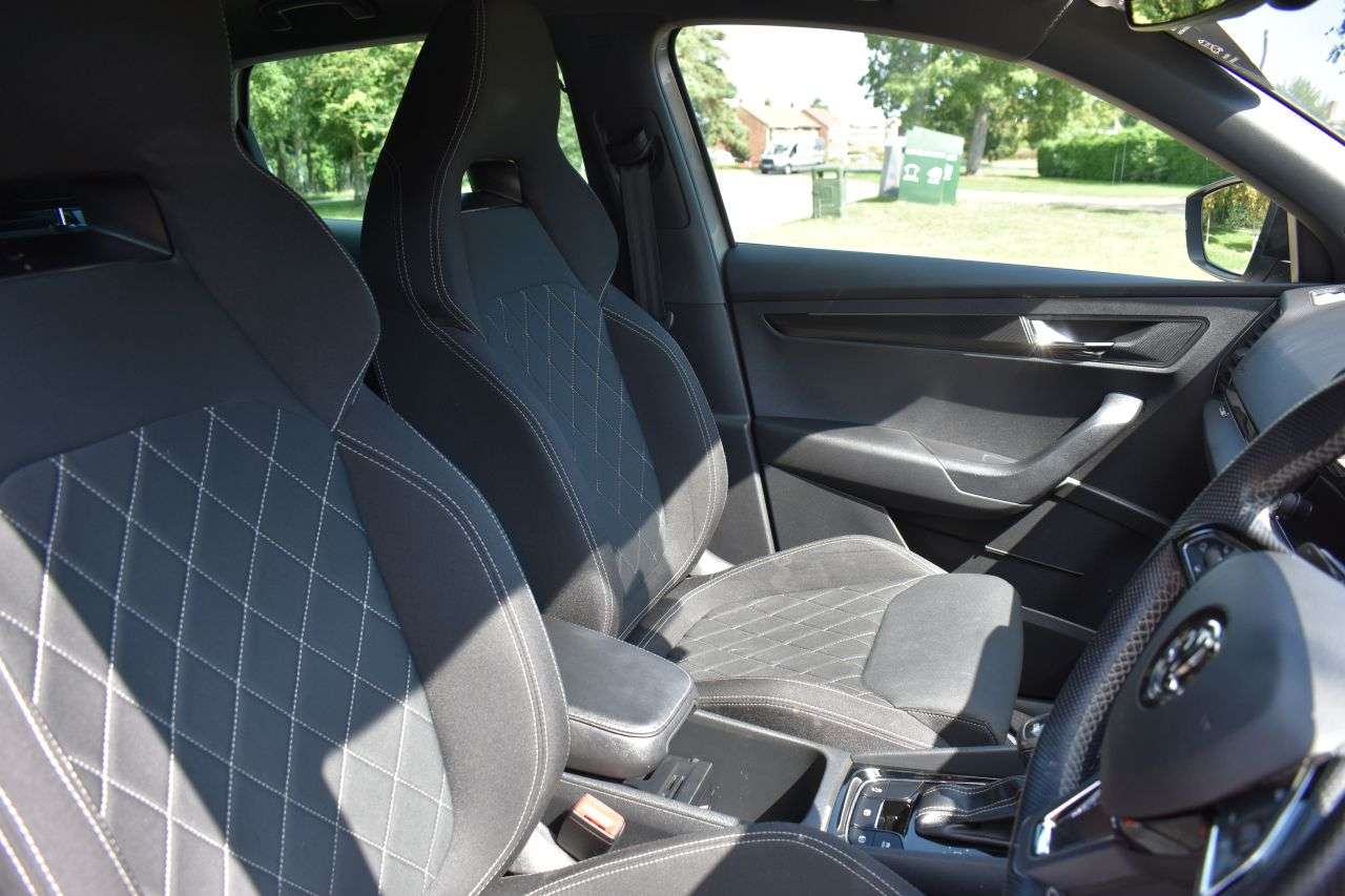 2020 SKODA KAROQ 2020 SKODA KAROQ