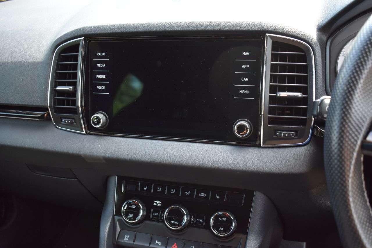 2020 SKODA KAROQ 2020 SKODA KAROQ