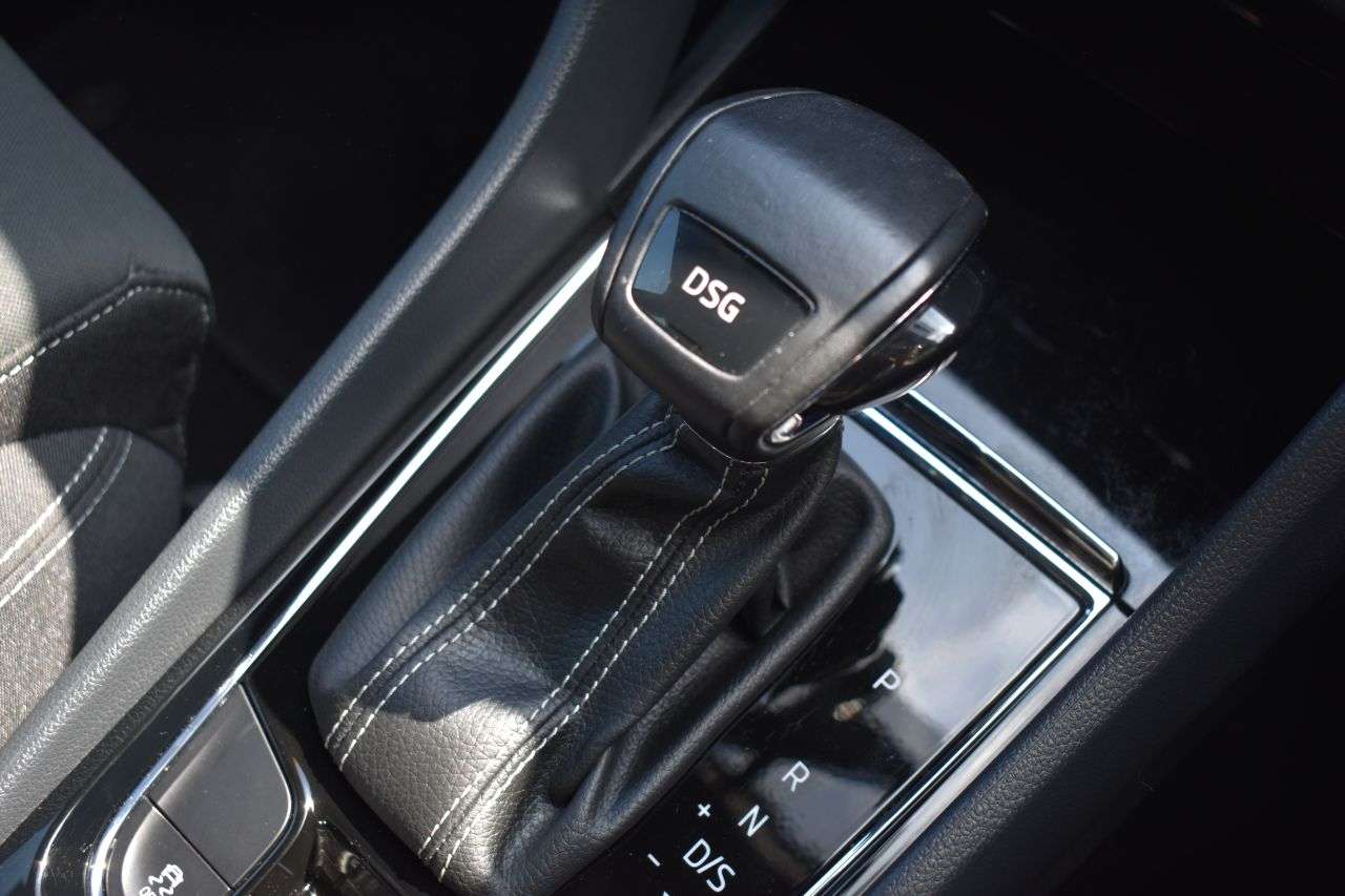 2020 SKODA KAROQ 2020 SKODA KAROQ