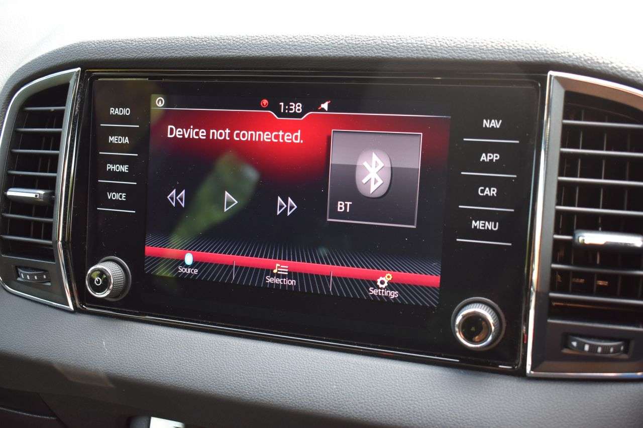 2020 SKODA KAROQ 2020 SKODA KAROQ