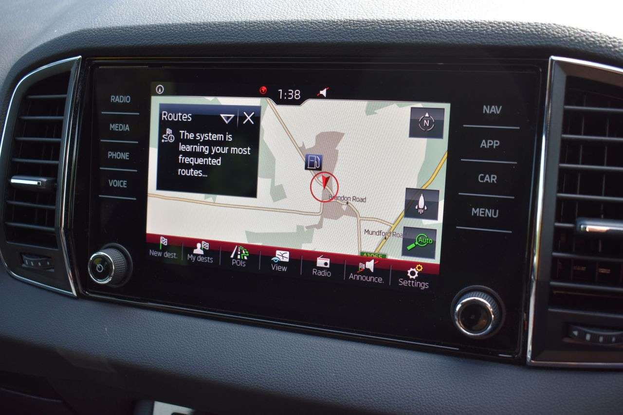 2020 SKODA KAROQ 2020 SKODA KAROQ