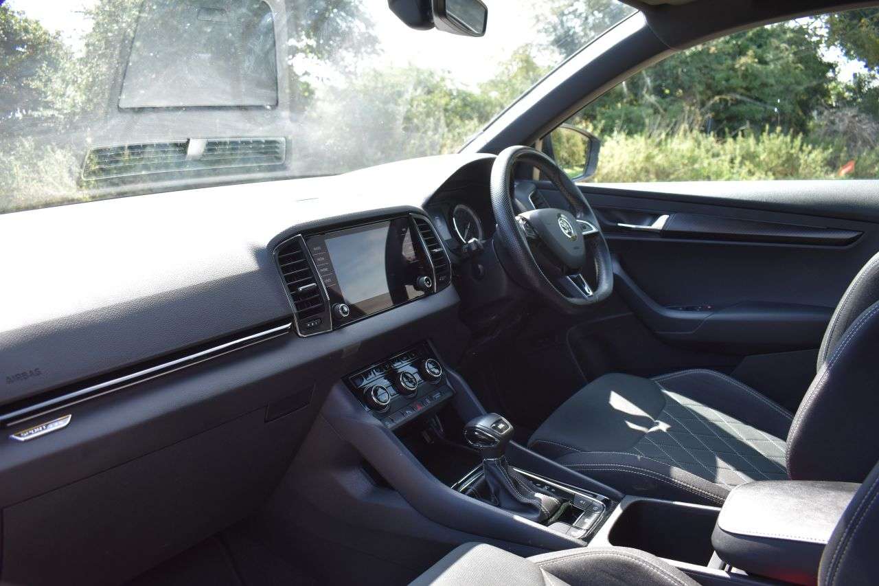 2020 SKODA KAROQ 2020 SKODA KAROQ