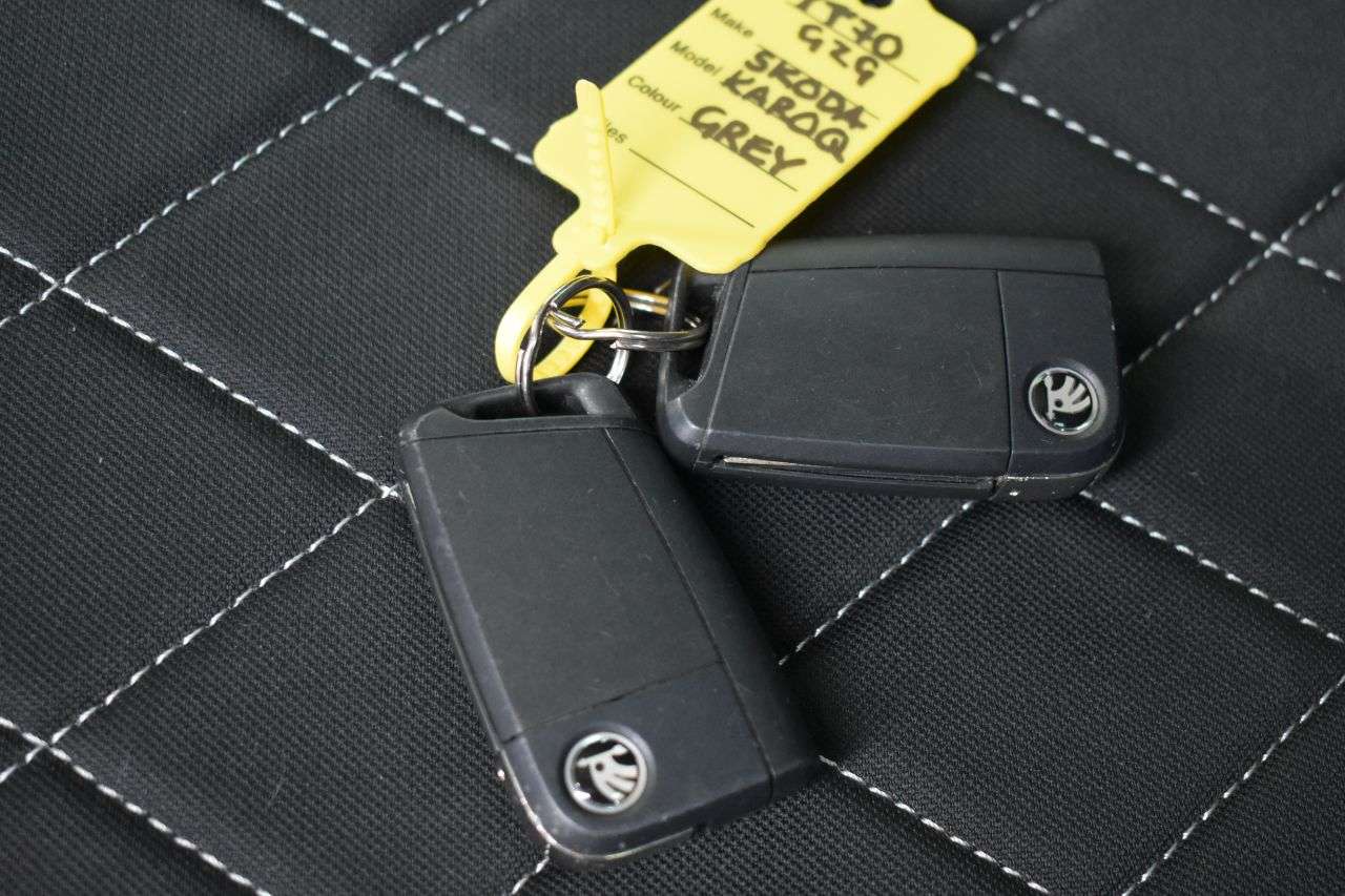 2020 SKODA KAROQ 2020 SKODA KAROQ