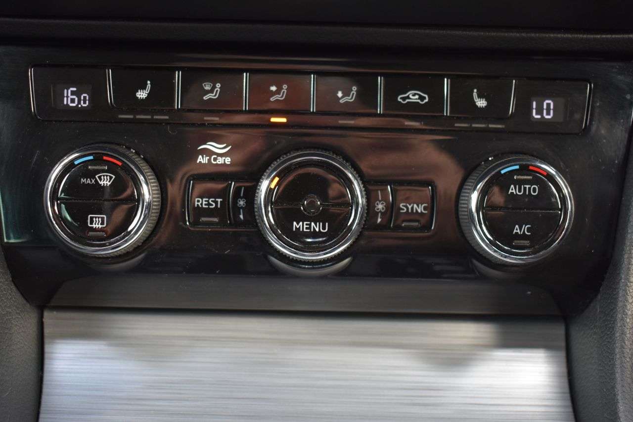 2020 SKODA SUPERB 2020 SKODA SUPERB