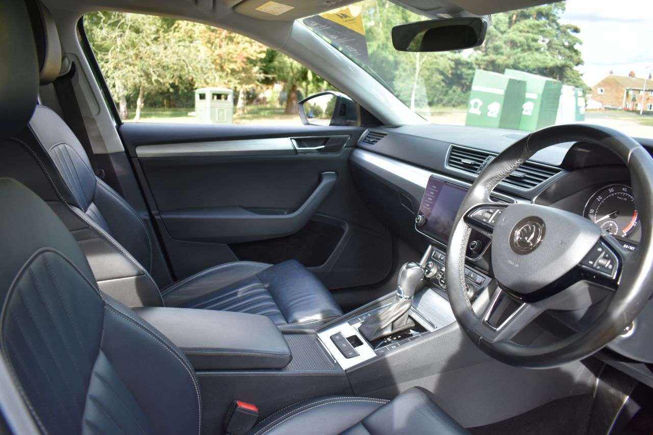 2020 SKODA SUPERB 2020 SKODA SUPERB