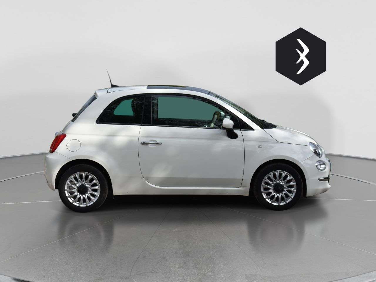 2019 FIAT 500 2019 FIAT 500