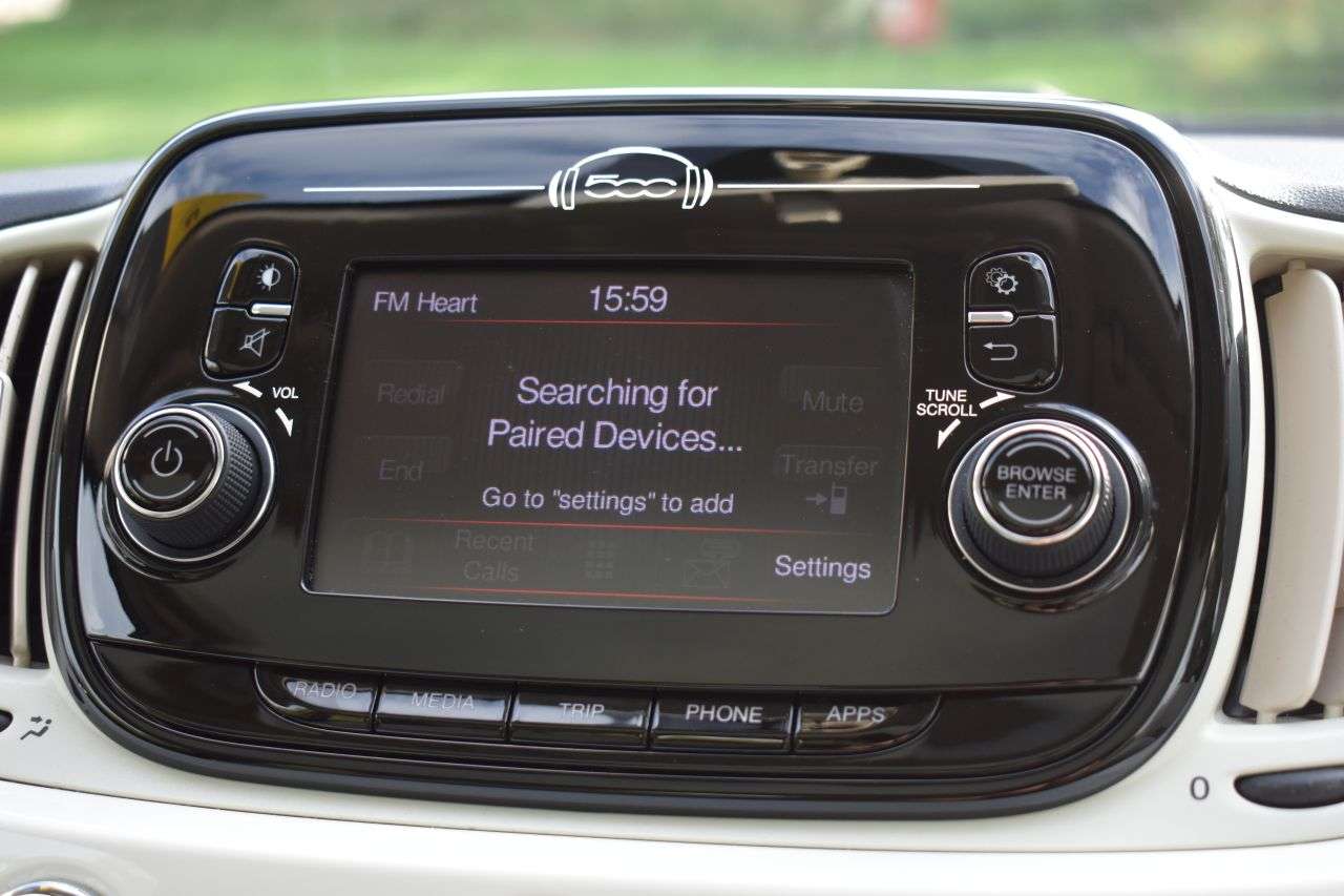 2019 FIAT 500 2019 FIAT 500