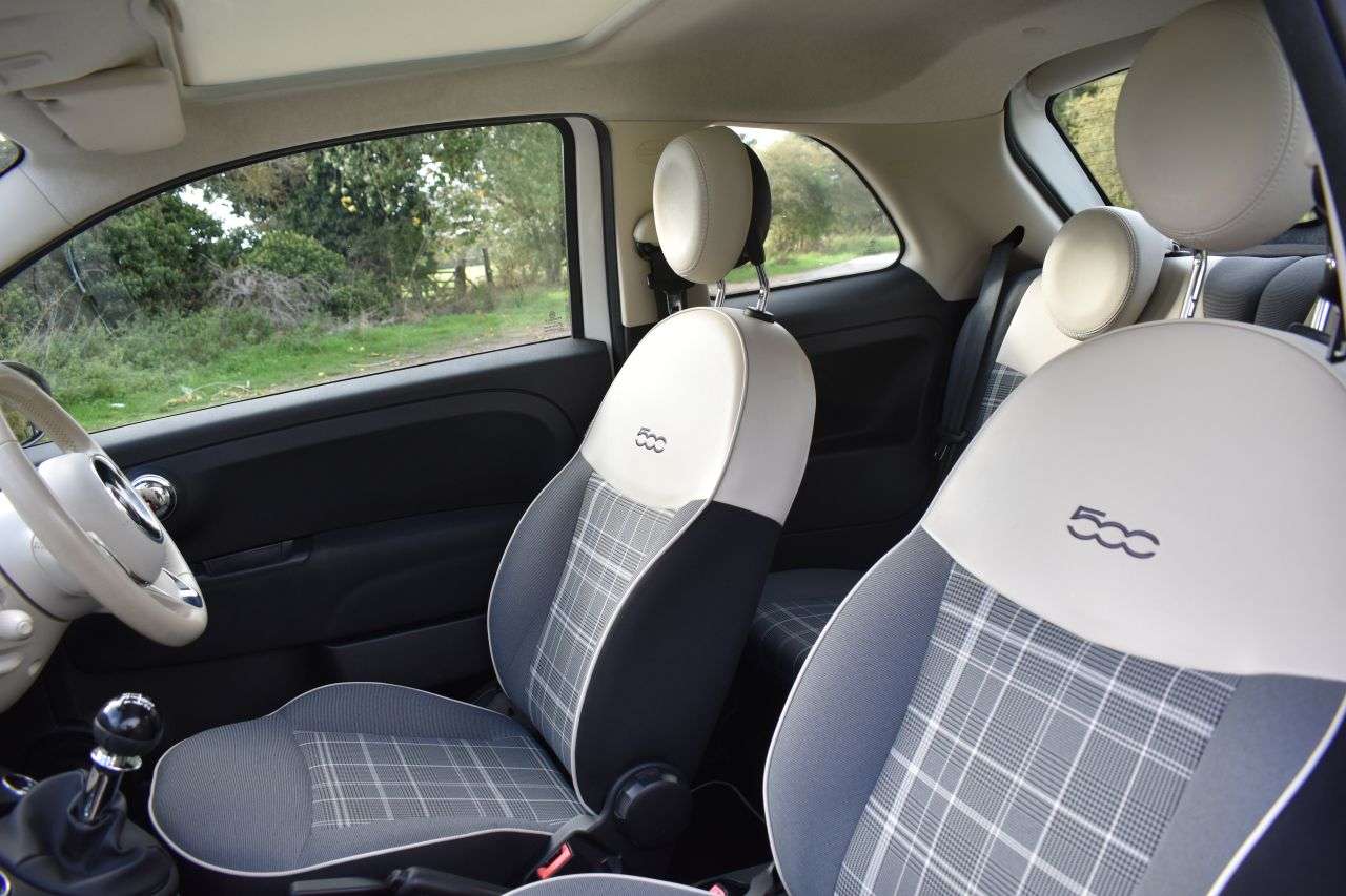 2019 FIAT 500 2019 FIAT 500