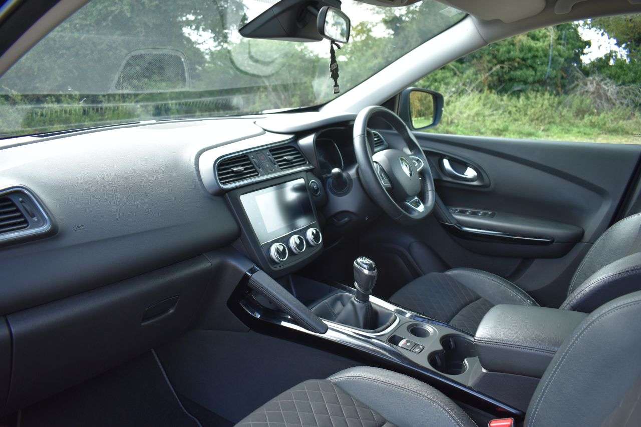 2019 RENAULT KADJAR 2019 RENAULT KADJAR