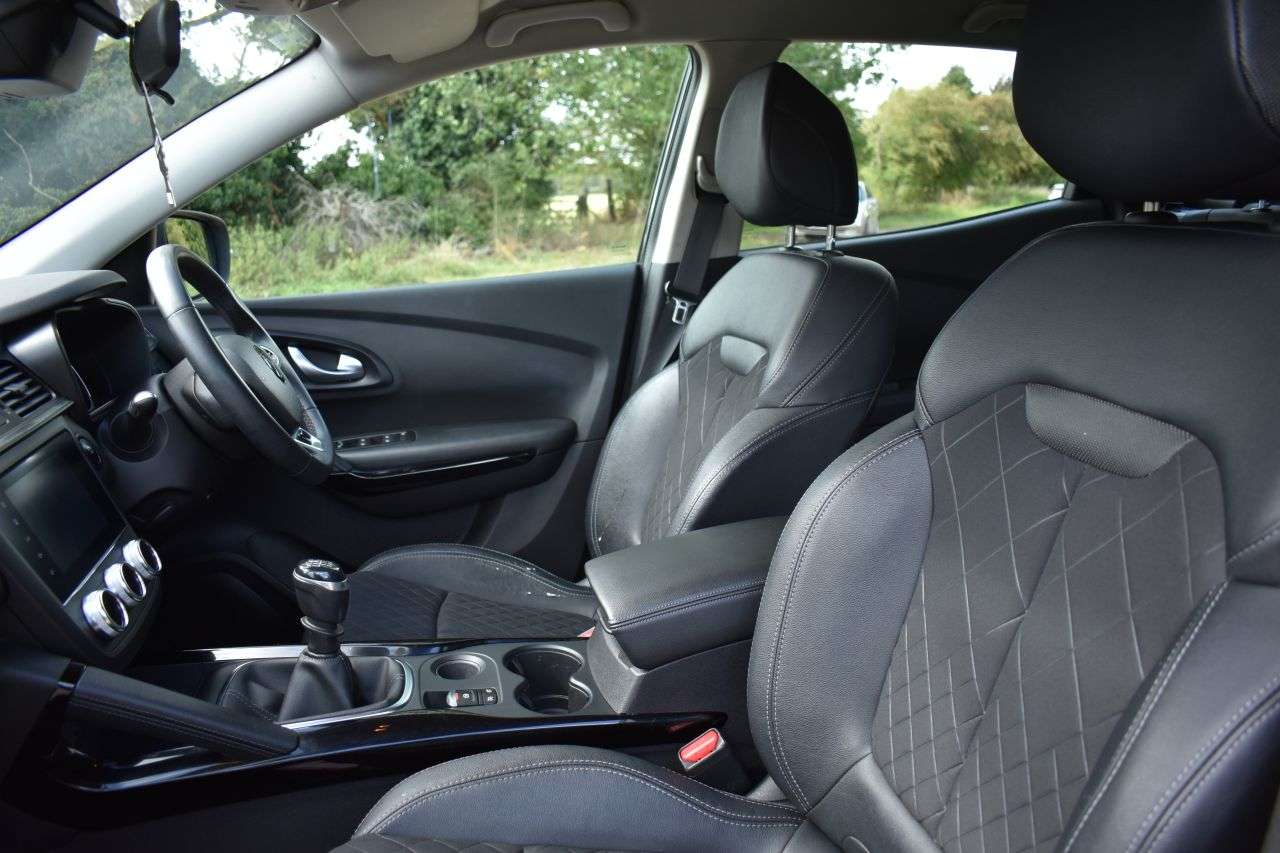 2019 RENAULT KADJAR 2019 RENAULT KADJAR