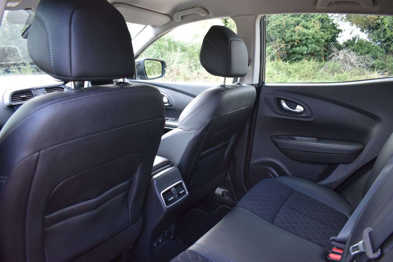 2019 RENAULT KADJAR 2019 RENAULT KADJAR