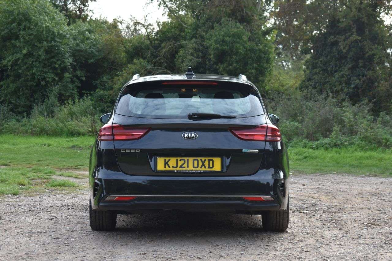 2021 KIA CEED 2021 KIA CEED