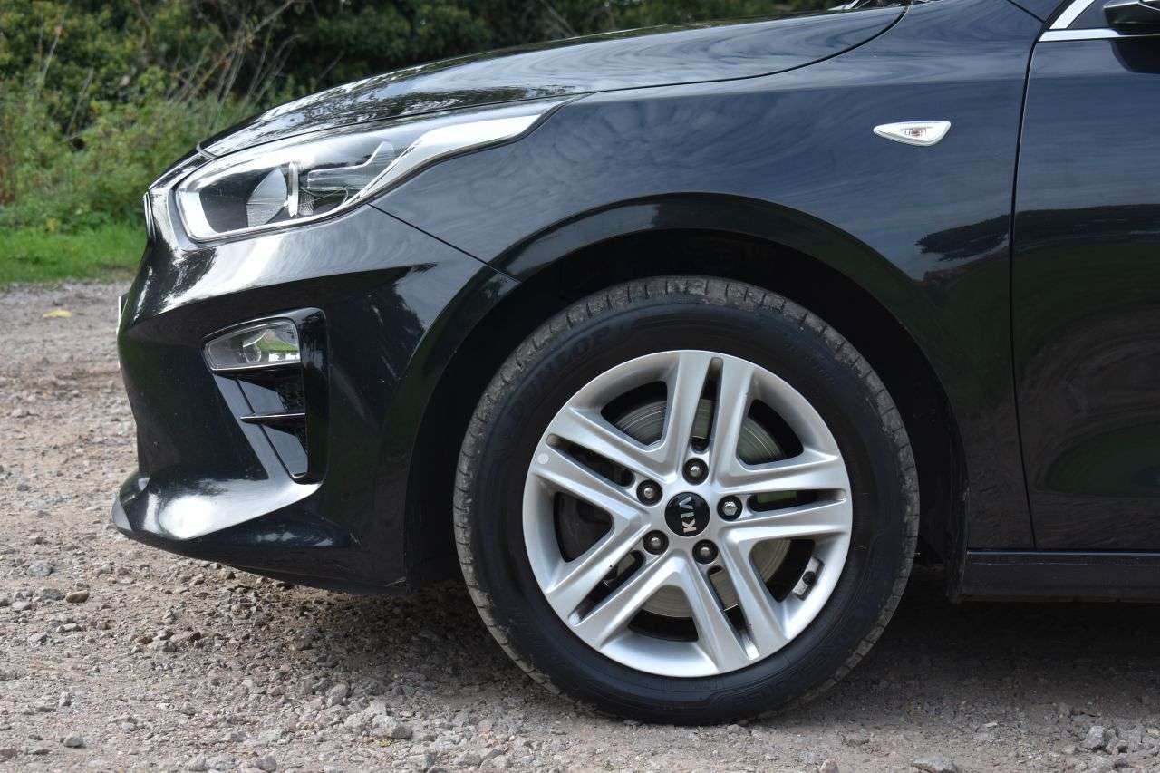 2021 KIA CEED 2021 KIA CEED