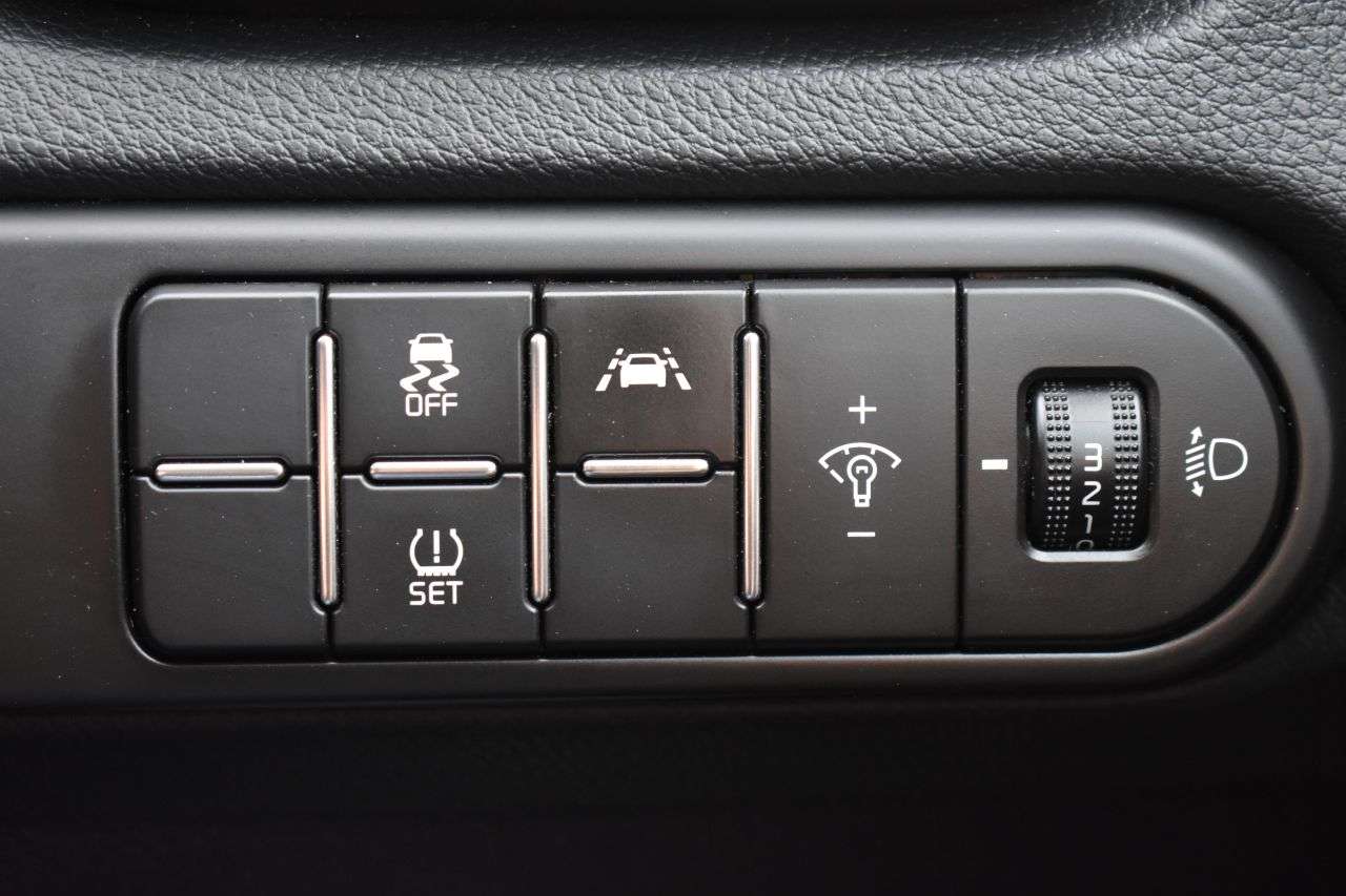 2021 KIA CEED 2021 KIA CEED