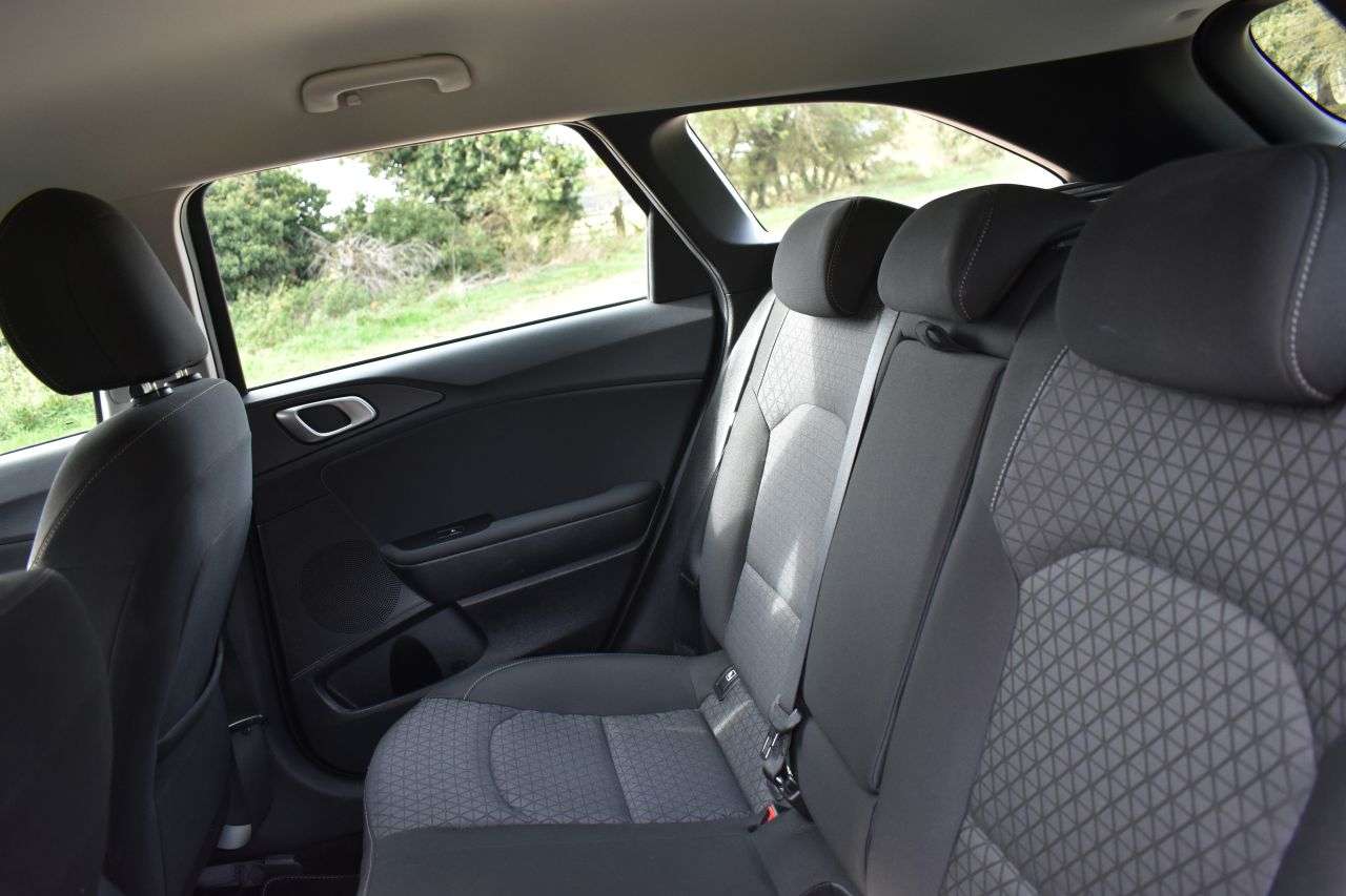 2021 KIA CEED 2021 KIA CEED