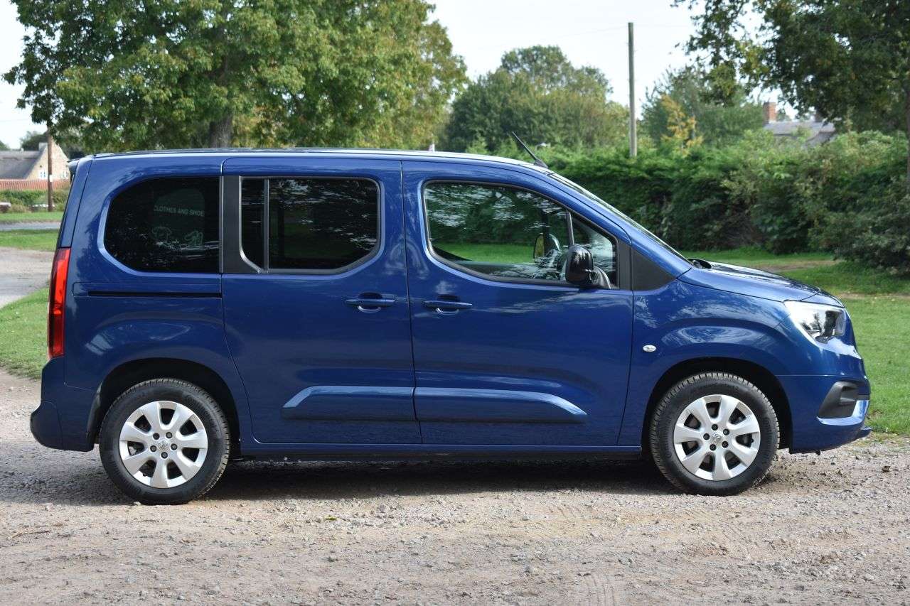 2021 VAUXHALL COMBO LIFE 2021 VAUXHALL COMBO LIFE