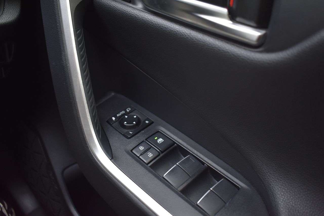 2019 TOYOTA RAV4 2019 TOYOTA RAV4