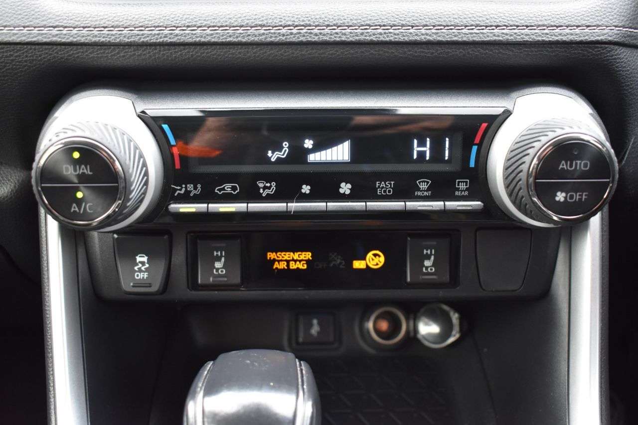 2019 TOYOTA RAV4 2019 TOYOTA RAV4