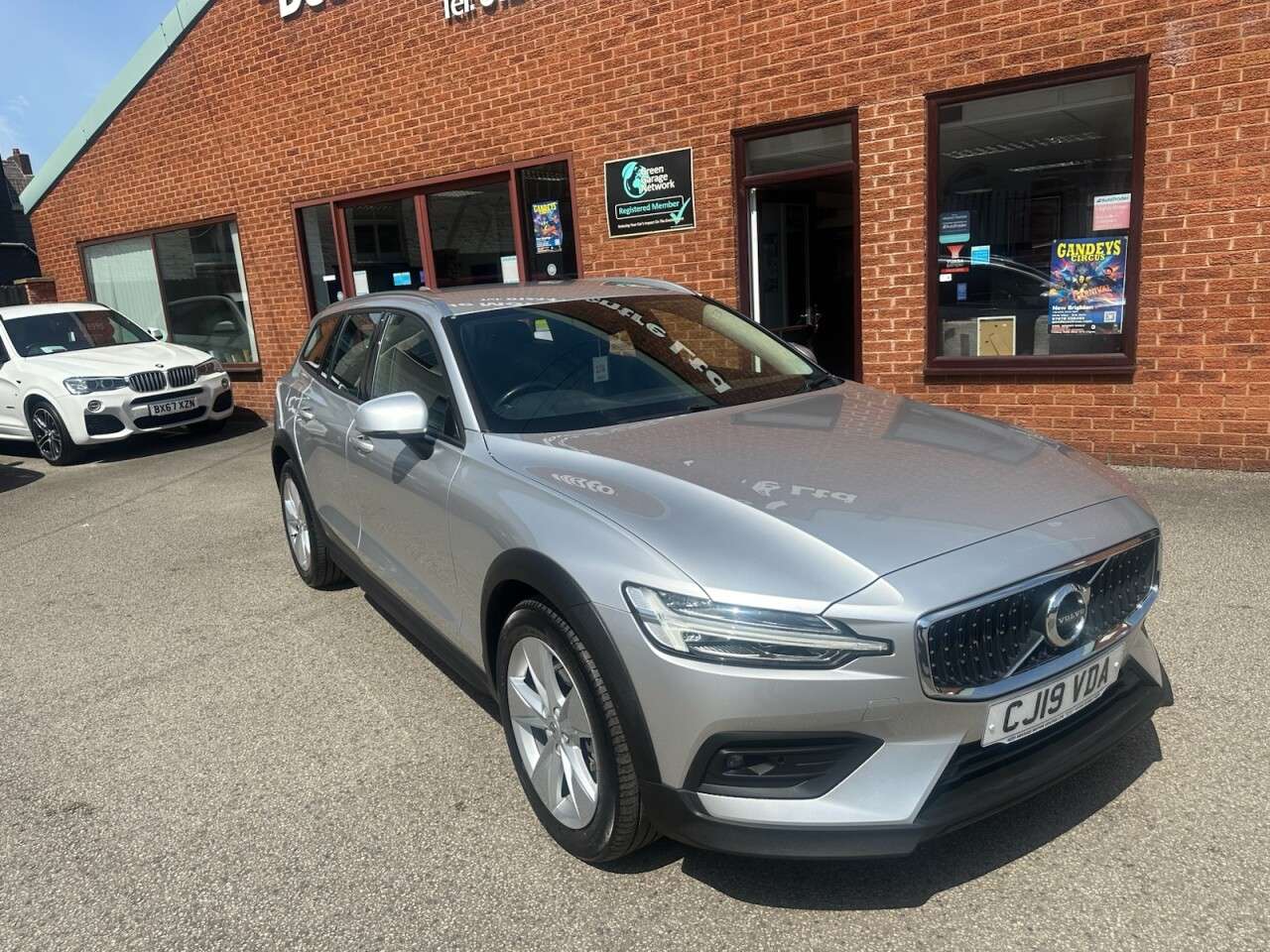 2019 VOLVO V60 CROSS COUNTRY 2019 VOLVO V60 CROSS COUNTRY