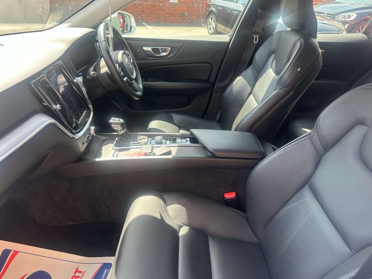 2019 VOLVO V60 CROSS COUNTRY 2019 VOLVO V60 CROSS COUNTRY