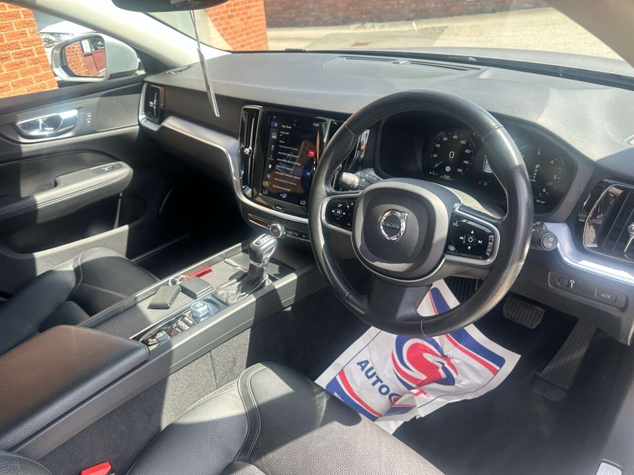 2019 VOLVO V60 CROSS COUNTRY 2019 VOLVO V60 CROSS COUNTRY