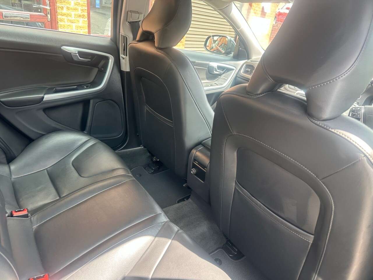 2017 VOLVO S60 2017 VOLVO S60