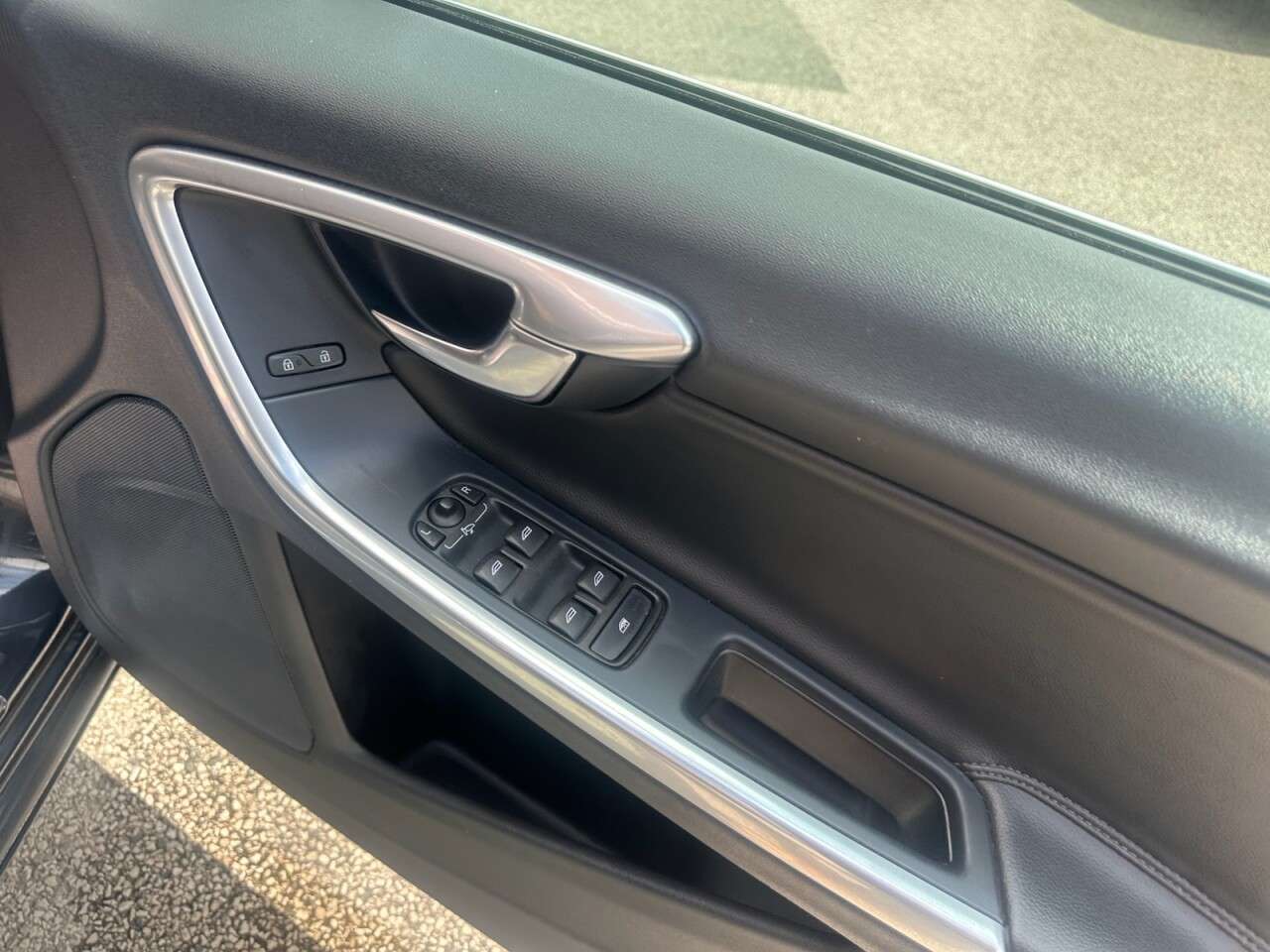 2017 VOLVO S60 2017 VOLVO S60