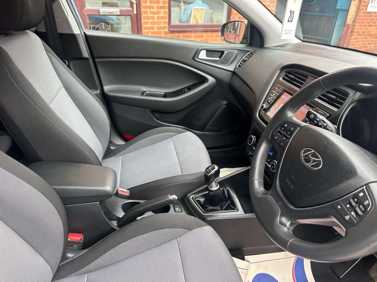 2018 HYUNDAI I20 2018 HYUNDAI I20