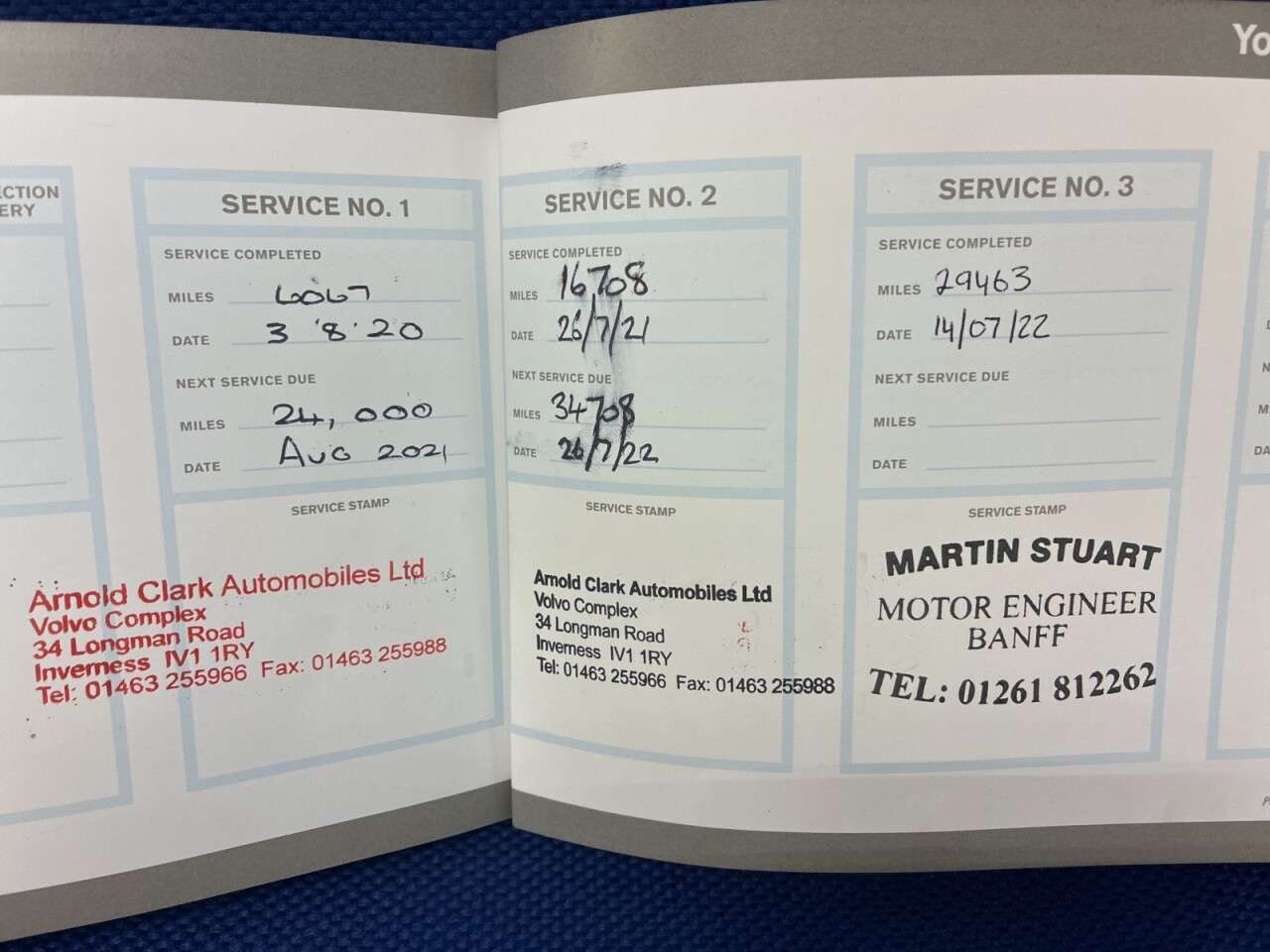 2019 VOLVO V40 2019 VOLVO V40