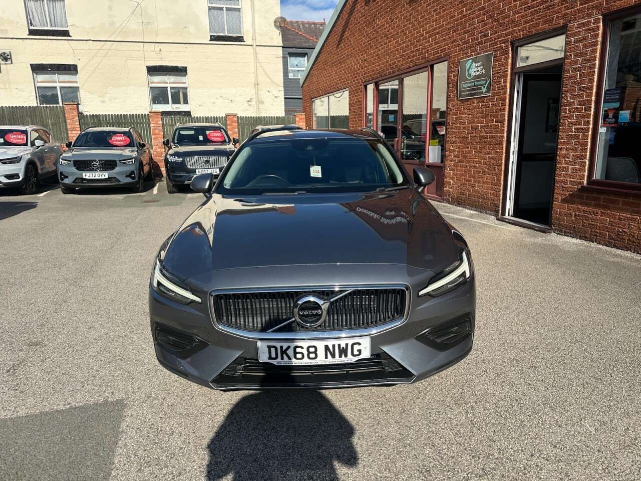 2018 VOLVO V60 2018 VOLVO V60