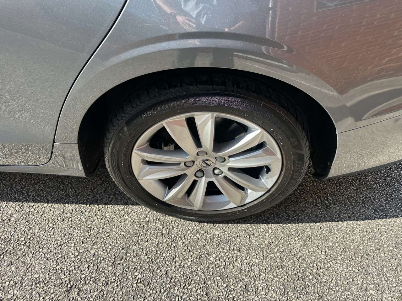 2018 VOLVO V60 2018 VOLVO V60