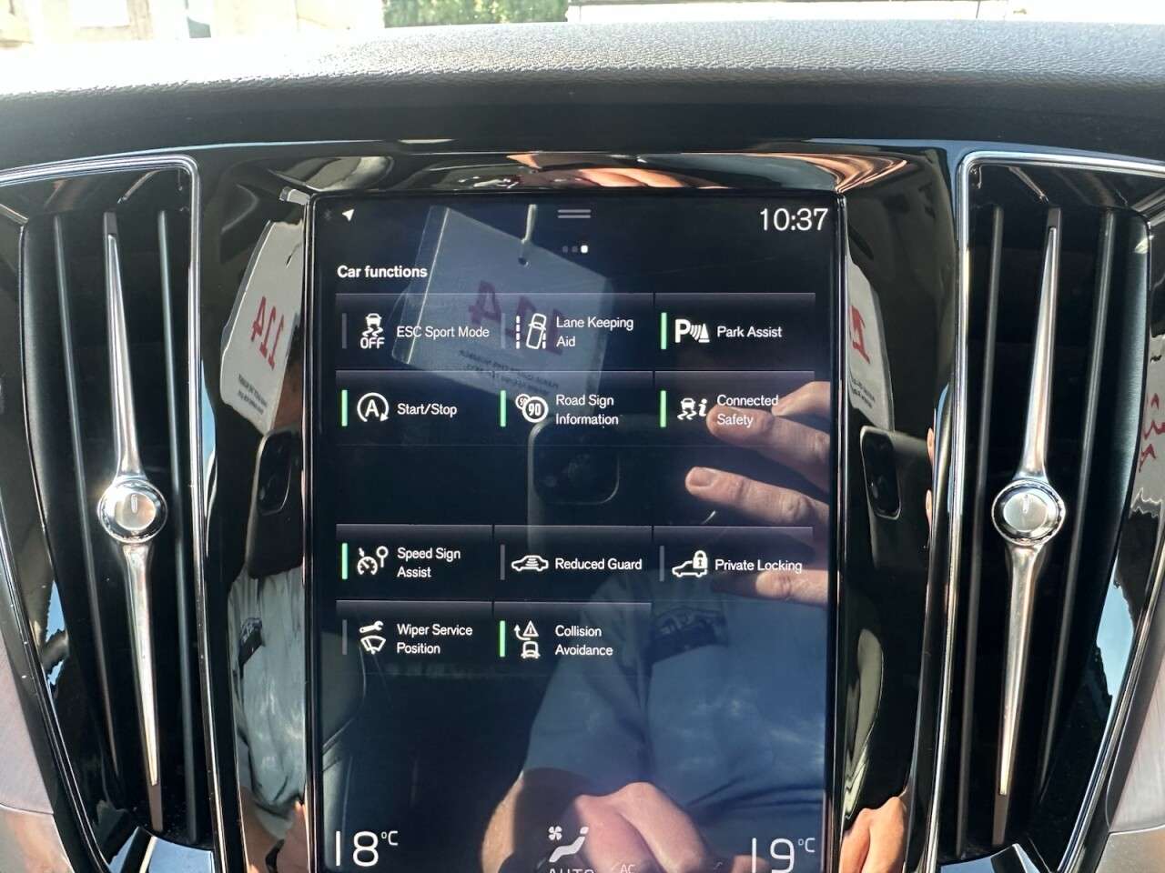 2018 VOLVO V60 2018 VOLVO V60