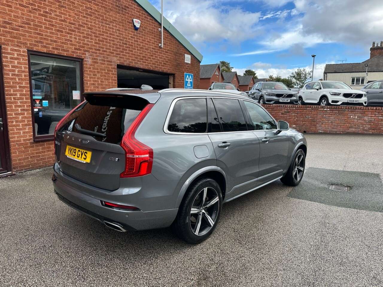 2019 VOLVO XC90 2019 VOLVO XC90