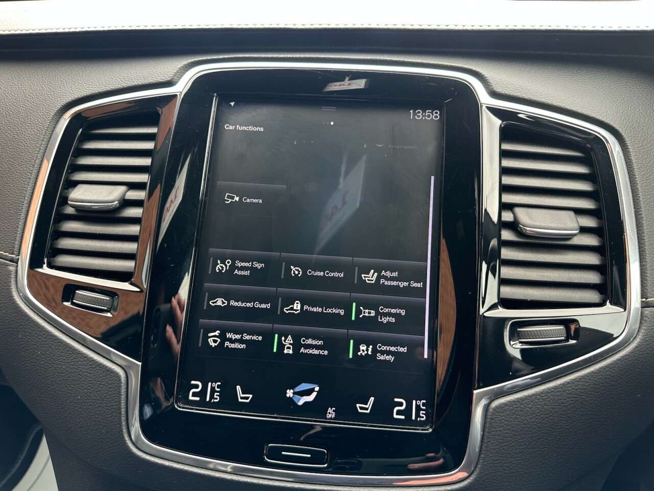 2019 VOLVO XC90 2019 VOLVO XC90