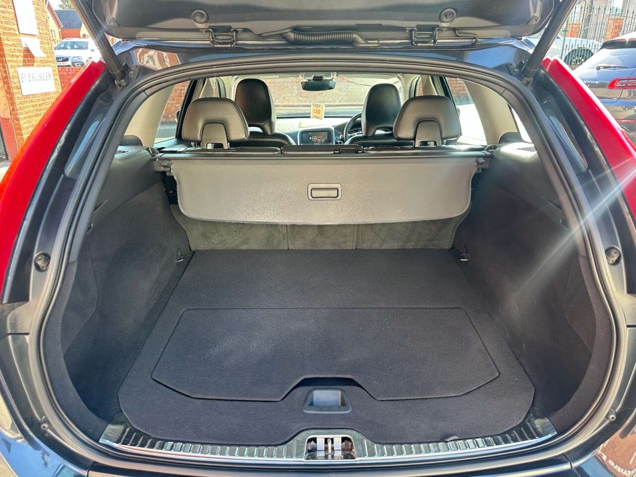 2016 VOLVO XC60 2016 VOLVO XC60