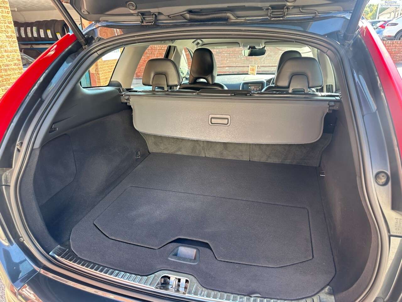 2016 VOLVO XC60 2016 VOLVO XC60