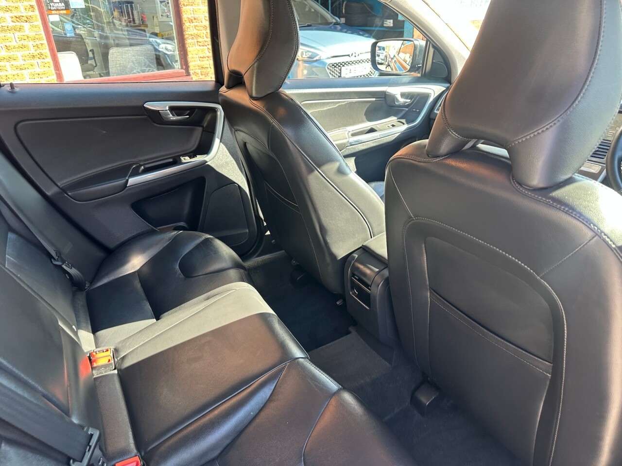 2016 VOLVO XC60 2016 VOLVO XC60