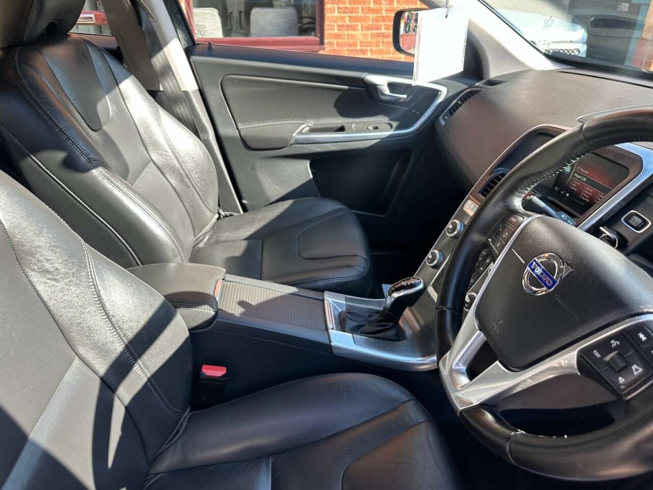 2016 VOLVO XC60 2016 VOLVO XC60