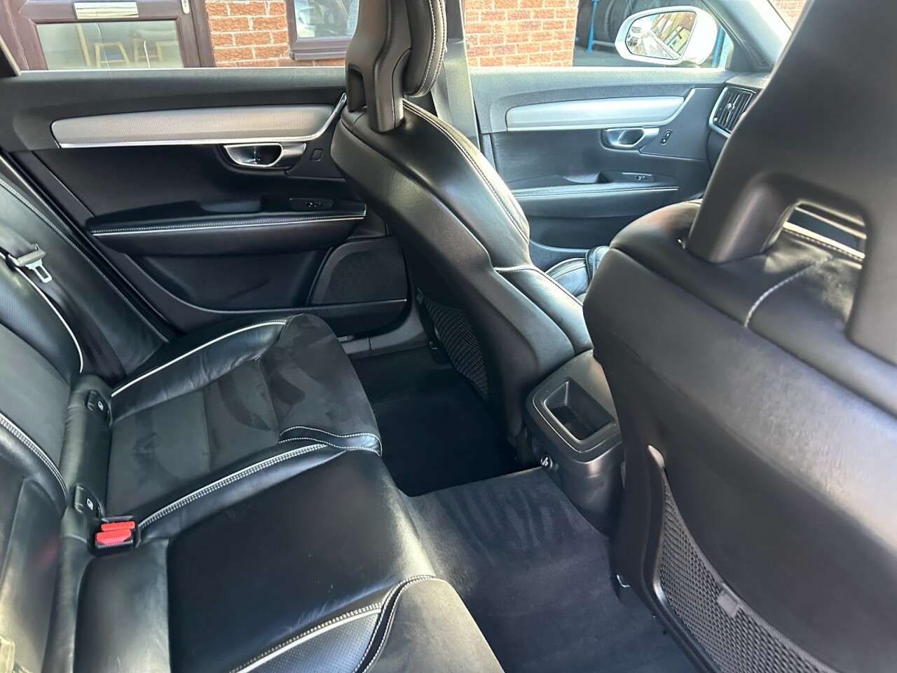 2018 VOLVO S90 2018 VOLVO S90