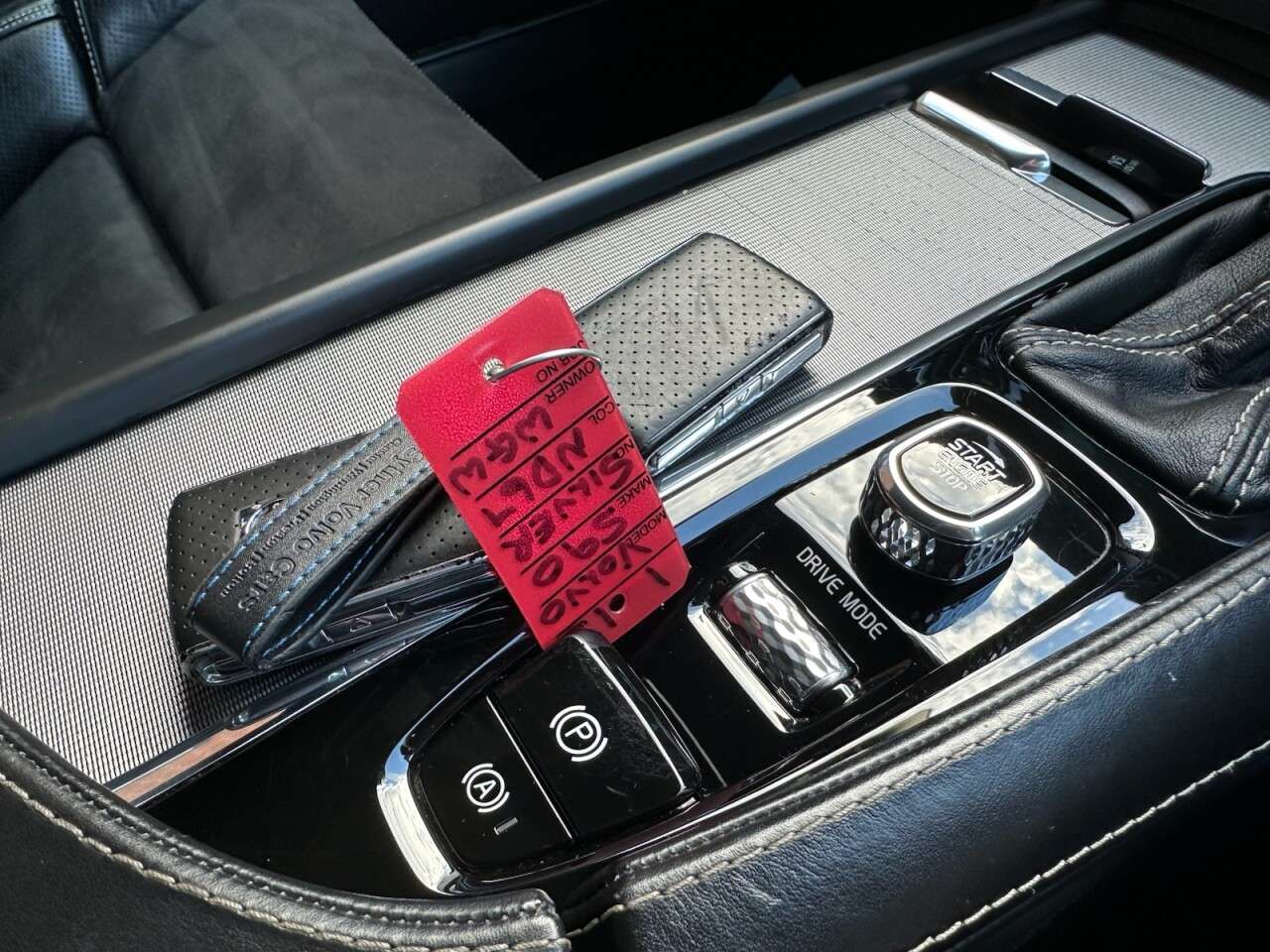 2018 VOLVO S90 2018 VOLVO S90