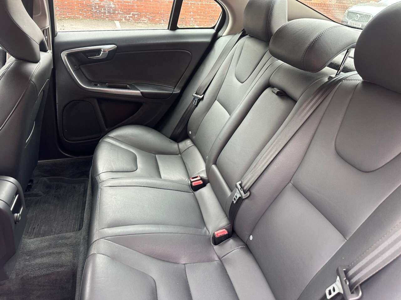 2014 VOLVO S60 2014 VOLVO S60