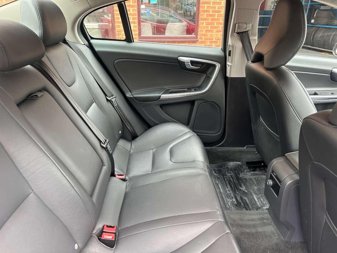 2014 VOLVO S60 2014 VOLVO S60