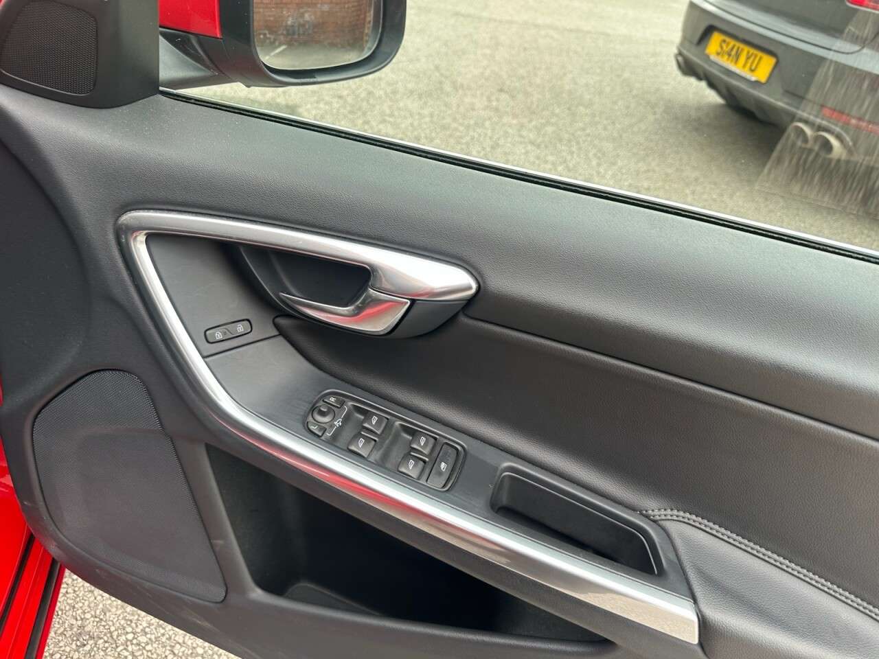 2014 VOLVO S60 2014 VOLVO S60