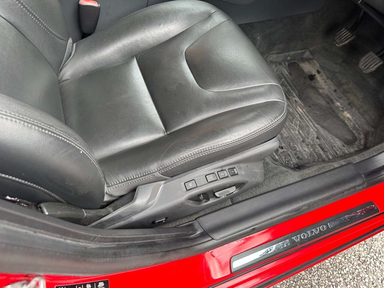 2014 VOLVO S60 2014 VOLVO S60