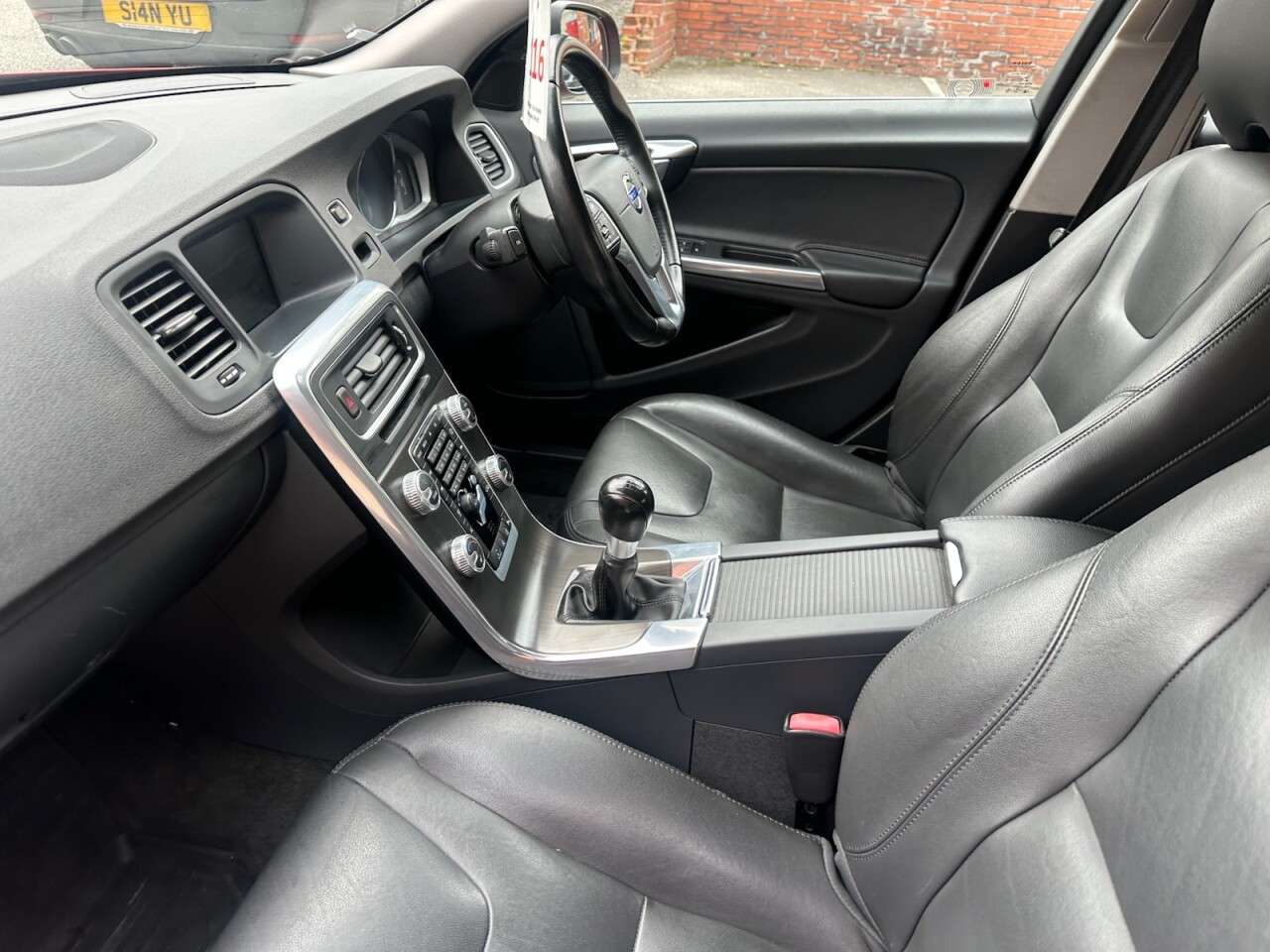 2014 VOLVO S60 2014 VOLVO S60