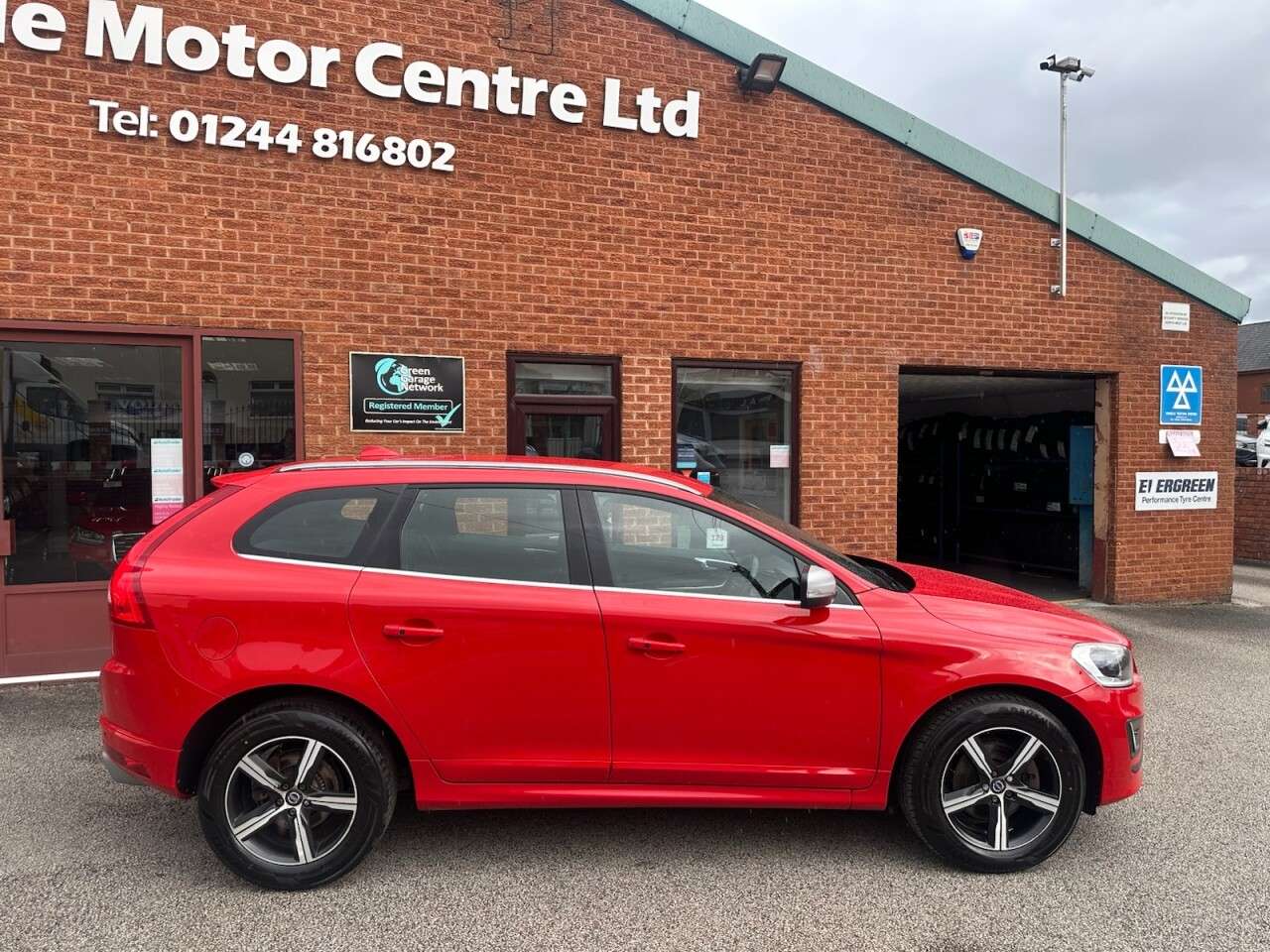 2017 VOLVO XC60 2017 VOLVO XC60